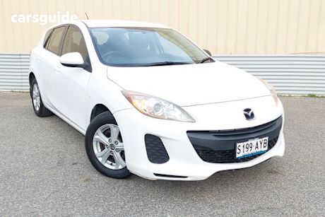 2013 Mazda 3 Hatchback Neo
