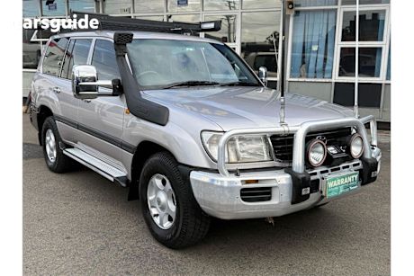 Silver 2002 Toyota Landcruiser SUV GXL