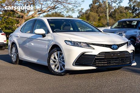 White 2024 Toyota Camry Sedan ASCENT F