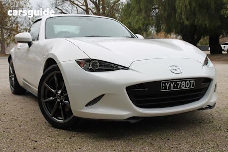 White 2017 Mazda MX-5 Convertible GT R