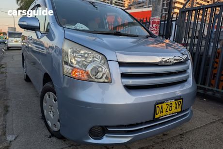 Blue 2009 Toyota Noah Wagon