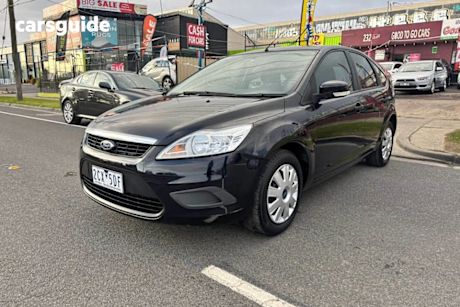 Black 2009 Ford Focus Hatchback Cl