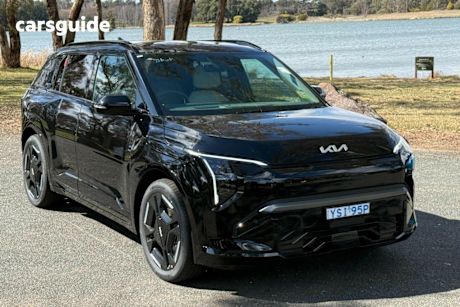 Black 2025 Kia EV3 Wagon GT-Line 2WD LR