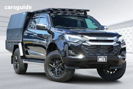 Black 2025 Isuzu D-MAX Crew Cab Utility LS-U (4X4)