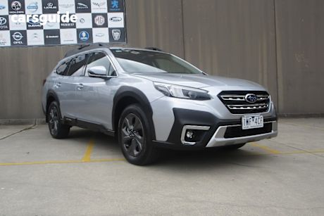 Silver 2022 Subaru Outback Wagon Awd