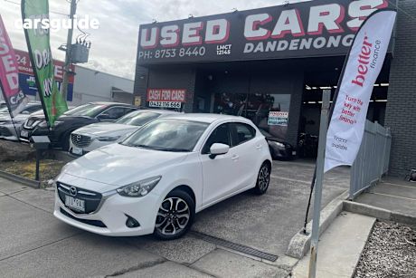 White 2016 Mazda 2 Hatchback Genki