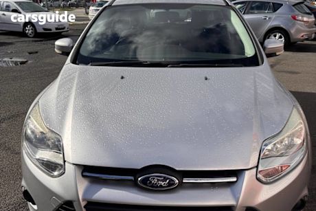 Grey 2013 Ford Focus Hatchback Trend