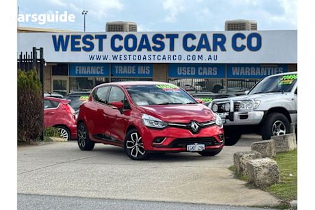 Red 2017 Renault Clio Hatchback Zen