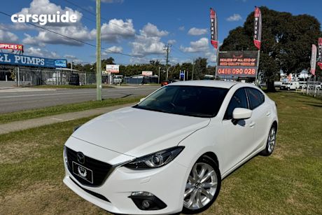 White 2016 Mazda 3 Sedan Sp25 Gt