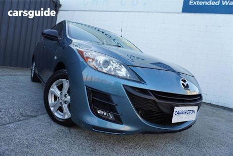Blue 2010 Mazda 3 Hatchback Maxx
