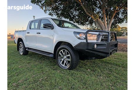 White 2021 Toyota Hilux Double Cab Chassis Sr (4X4)