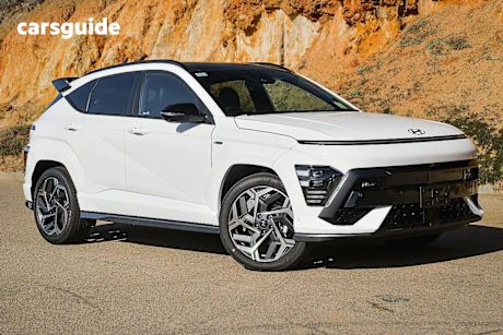 White 2025 Hyundai Kona SUV PREMIUM N LINE 4X4