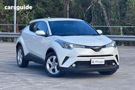 White 2017 Toyota C-HR Wagon (2Wd)