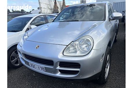 Silver 2003 Porsche Cayenne SUV S 4X4