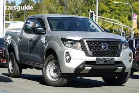2025 Nissan Navara Dual Cab Pick-up Sl (4X2)