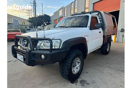White 2013 Nissan Patrol Leaf Cab Chassis Dx (4X4)