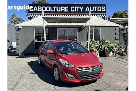Red 2013 Hyundai I30 Hatchback Trophy