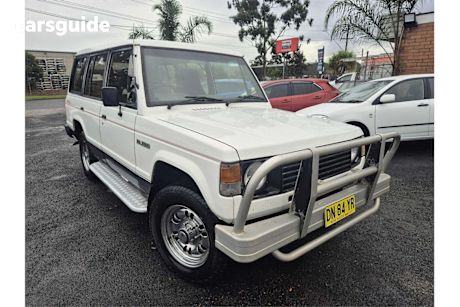 White 1988 Mitsubishi Pajero Hardtop Sports Swb (4X4)