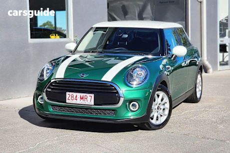 Green 2020 Mini Cooper Hatchback 5D Hatch