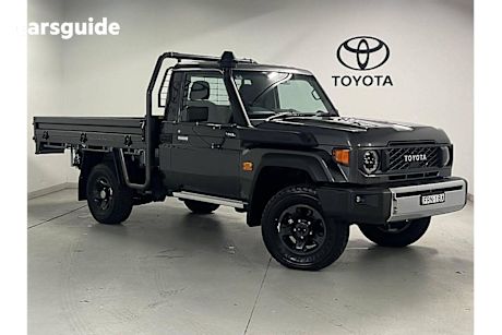 Silver 2025 Toyota Landcruiser Cab Chassis Lc79 Gxl + Diff Locks