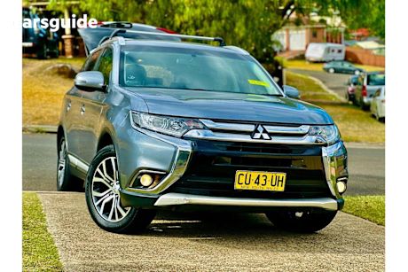Grey 2016 Mitsubishi Outlander Wagon Ls (4X4)