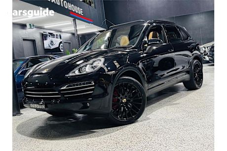 Black 2014 Porsche Cayenne SUV DIESEL PLATINUM EDITION 4X4