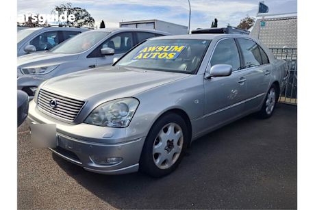 Silver 2002 Lexus LS430 Sedan
