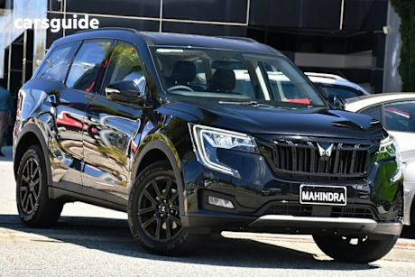 2025 Mahindra XUV700 Wagon Black Edition