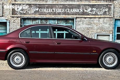 Blue 1999 BMW 523I Sedan
