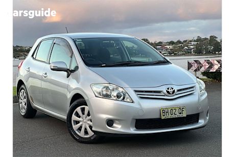 Silver 2010 Toyota Corolla Hatch ASCENT F