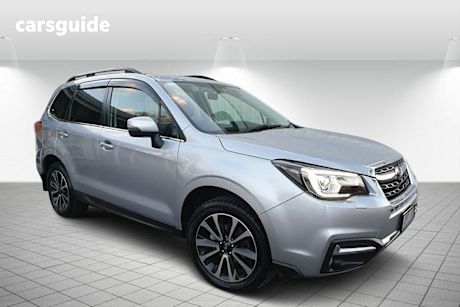 Silver 2017 Subaru Forester Wagon 2.5I-S