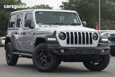 Silver 2023 Jeep Wrangler Unlimited Hardtop Night Eagle (4X4)