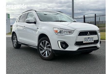 White 2014 Mitsubishi ASX SUV XLS F
