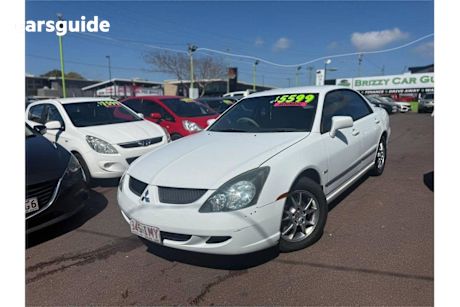 White 2004 Mitsubishi Magna Sedan Awd