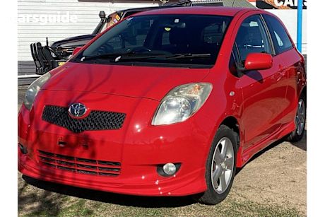Red 2007 Toyota Yaris Hatchback Yrs