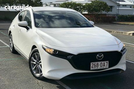 White 2019 Mazda 3 Hatchback G20 Pure