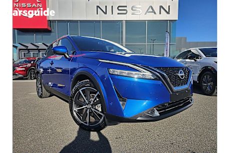 Blue 2024 Nissan Qashqai SUV TI F