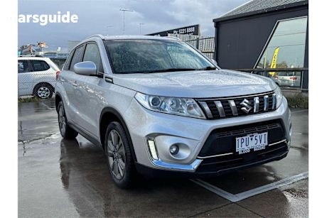 Silver 2019 Suzuki Vitara Wagon