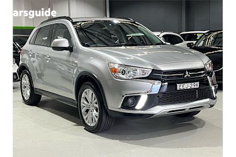 Silver 2018 Mitsubishi ASX SUV ES F