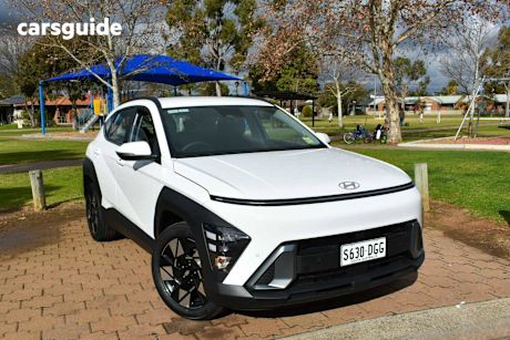 White 2025 Hyundai Kona Wagon