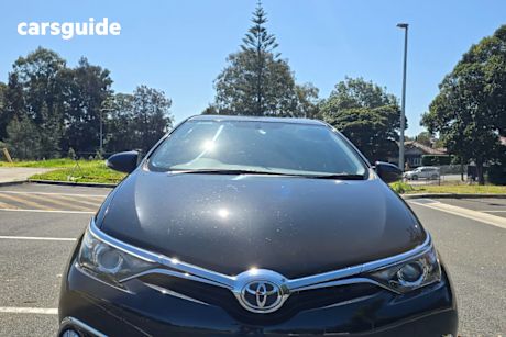 Black 2015 Toyota Corolla Hatchback Levin Sx