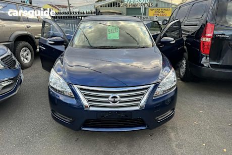 Blue 2013 Nissan Pulsar Sedan St