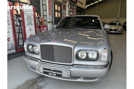 Silver 2001 Bentley Arnage Sedan RED LABEL R