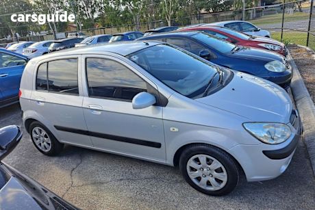 Silver 2009 Hyundai Getz Hatchback Sx