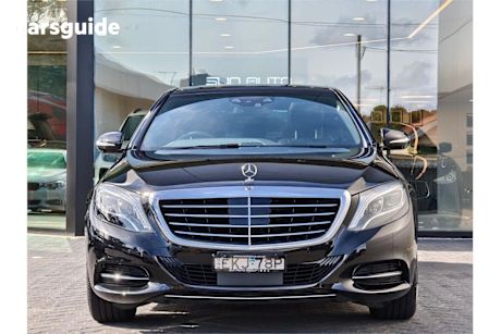 Black 2015 Mercedes-Benz S400 Sedan (Hybrid)
