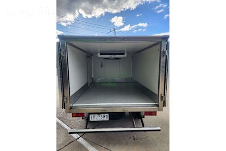 White 2022 Toyota Hilux Ute Tray WORKMATE R