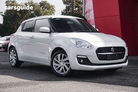 White 2023 Suzuki Swift Hatch GL F