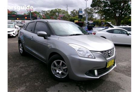 Silver 2016 Suzuki Baleno Hatchback Gl