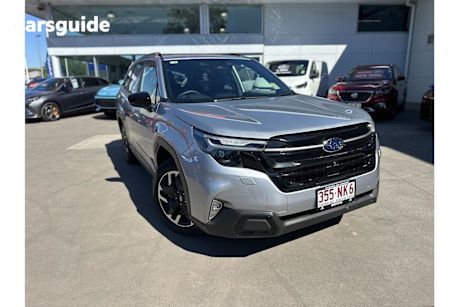 Silver 2025 Subaru Forester Wagon TOURING 4WD
