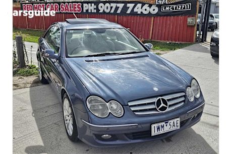 Blue 2006 Mercedes-Benz CLK350 Coupe Avantgarde